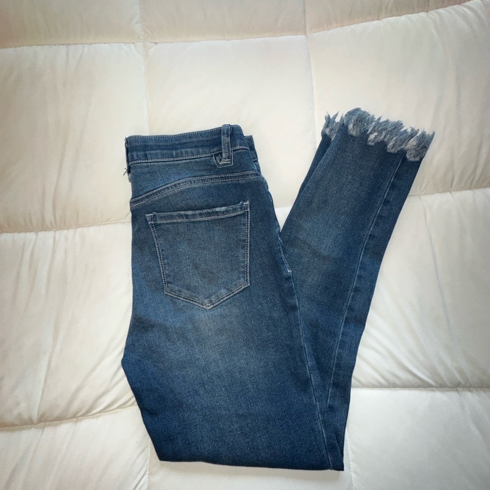 Democracy Dark Blue Frayed Hem Cropped Jeans